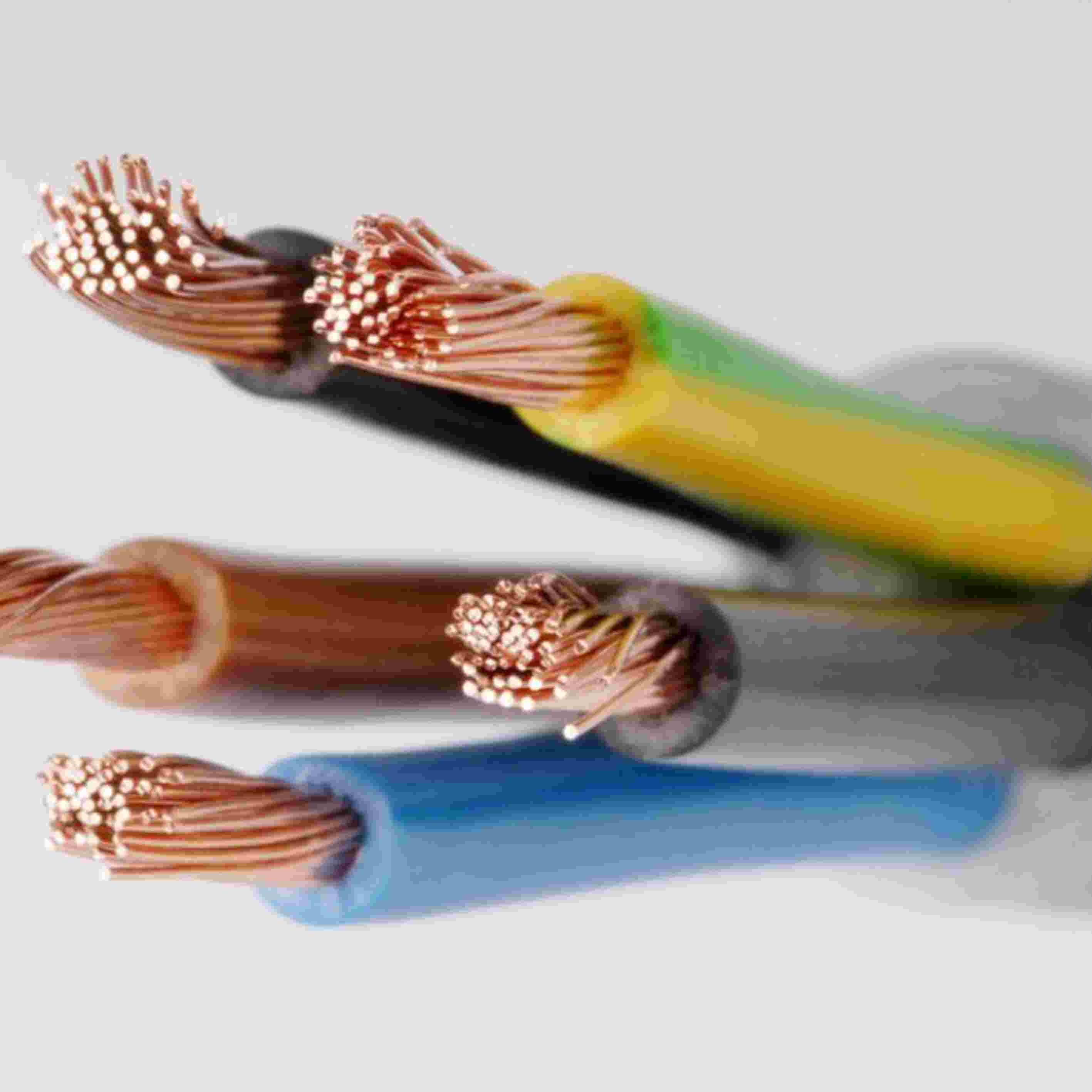 câbles électriques informatique rj45

