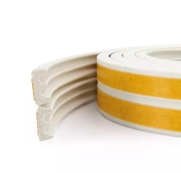 JOINTS ISOLATION PROFILE FENETRE/PORTE BLANC (E) 6M