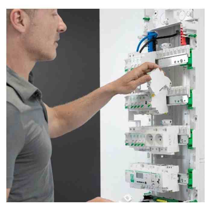 INTERRUPTEUR DIFFERENTIEL EASY9 XP 2P 63A